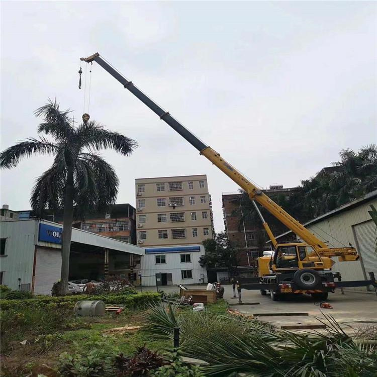 确山12吨吊车出租一天的收费标准是什么